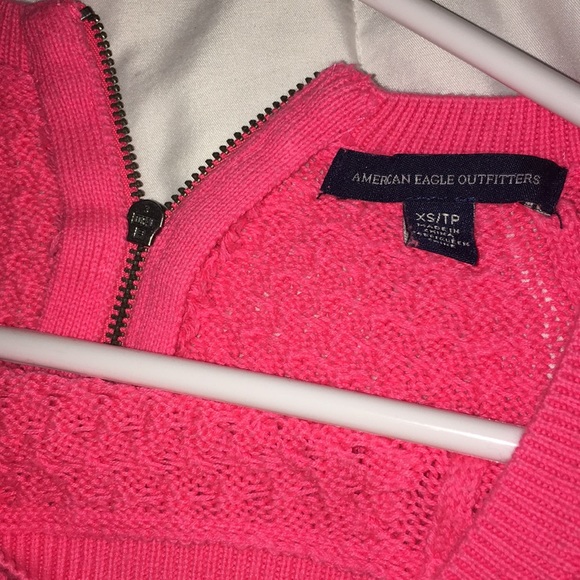 sweater - Picture 2 of 3